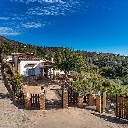 Amazing Home In Frigiliana With Kitchen Exteriér fotografie